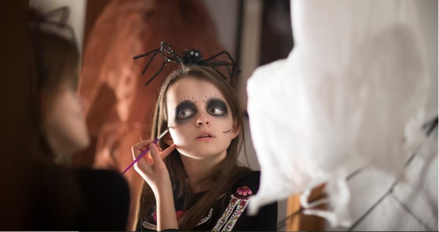 How to Make Halloween Costumes on a Budget