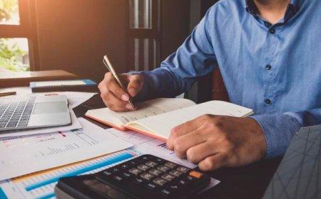 Outsourced Bookkeeping Services: A Smart Solution for Business Growth