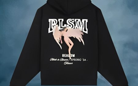 Realism Black Hoodie – Designed for Everyday Wear