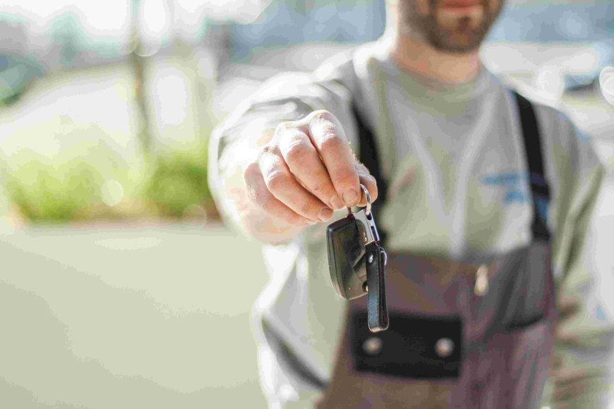 The Dos and Don’ts of Renting a Car for Business Travel in Dubai