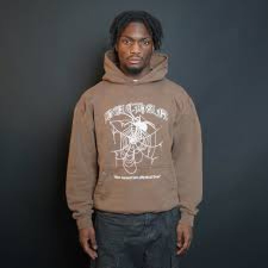 Level Up Your Look for 2025 with Sp5der Streetwear