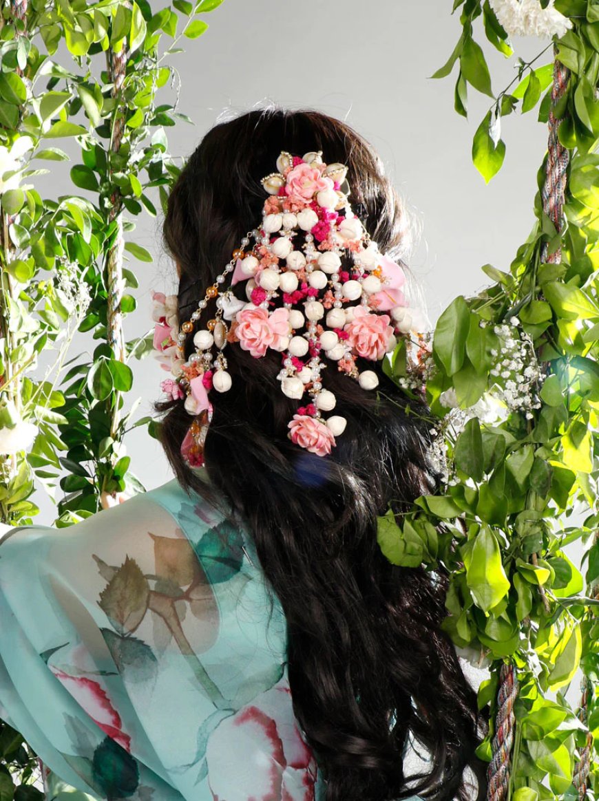 Bloom with Beauty: Discover the Magic of Flower Jewelry