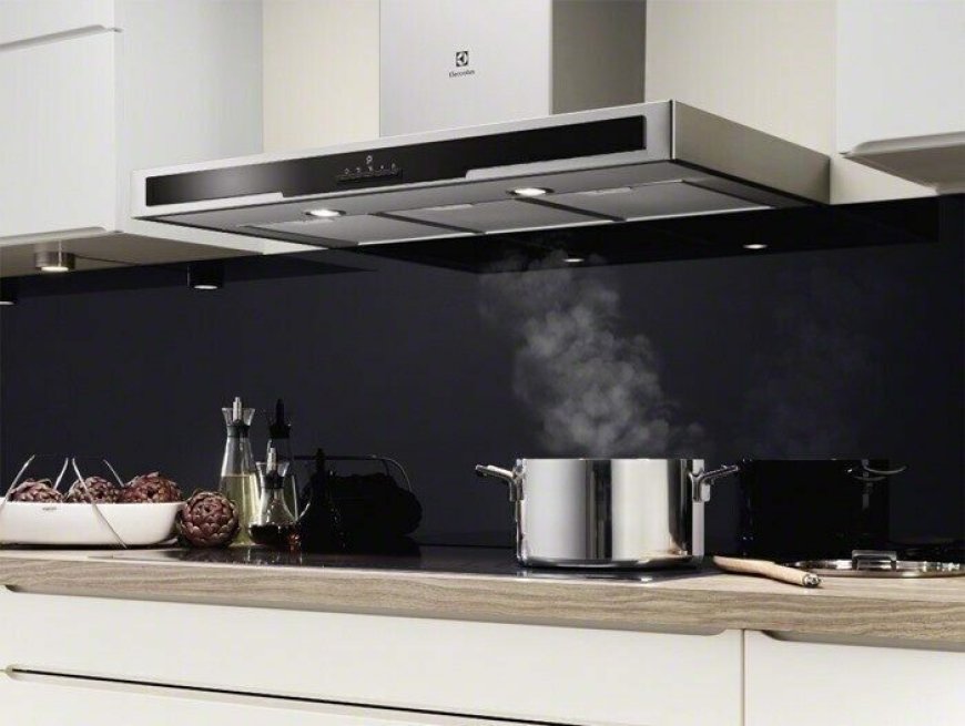Embracing Innovation with a Modern Cooker Hood: Style and Smarts for Lahore's Kitchens