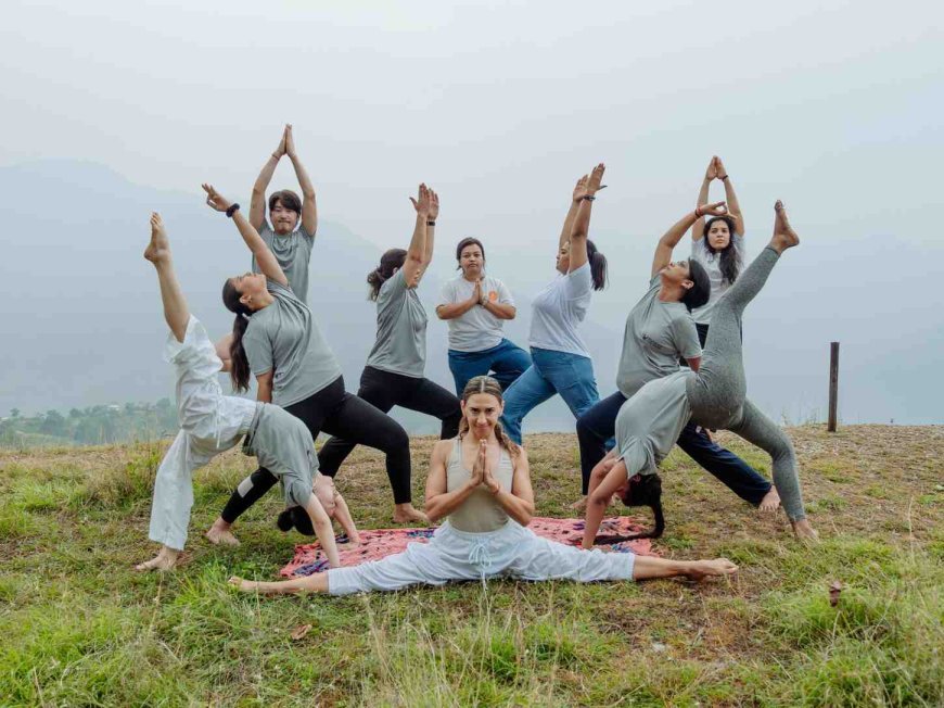 200 hours yoga TTc in Rishikesh